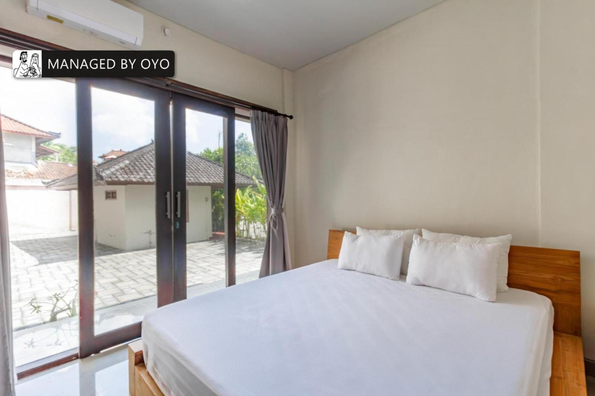 Collection O Near Seminyak Beach Formerly The Kumpi Hotel מראה חיצוני תמונה